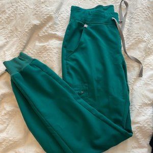 FIGS Zamora jogger TALL small green